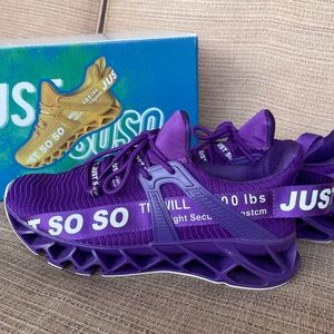 Just SoSo Purple shoes size 8